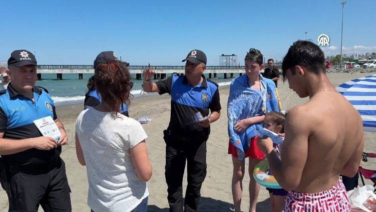 Denize girenleri havadan, karadan ve denizden uyardılar - Resim: 18